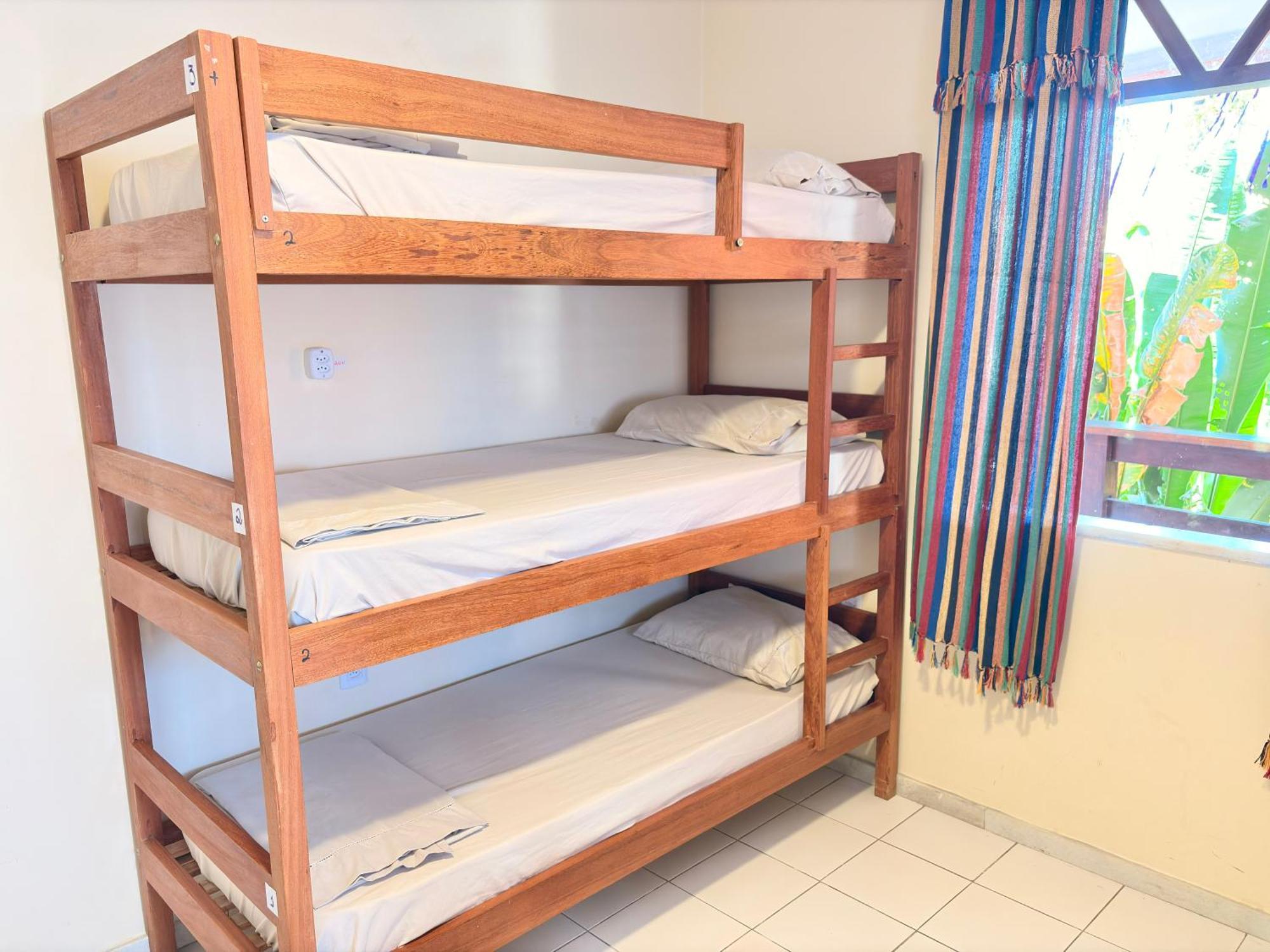 Hostel Terra Do Sol E